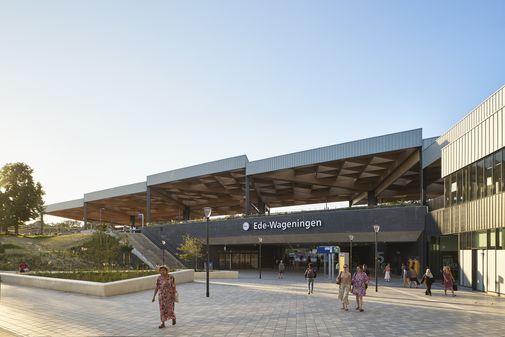 Ede-Wageningen Railway Station Ede-Wageningen Railway Station